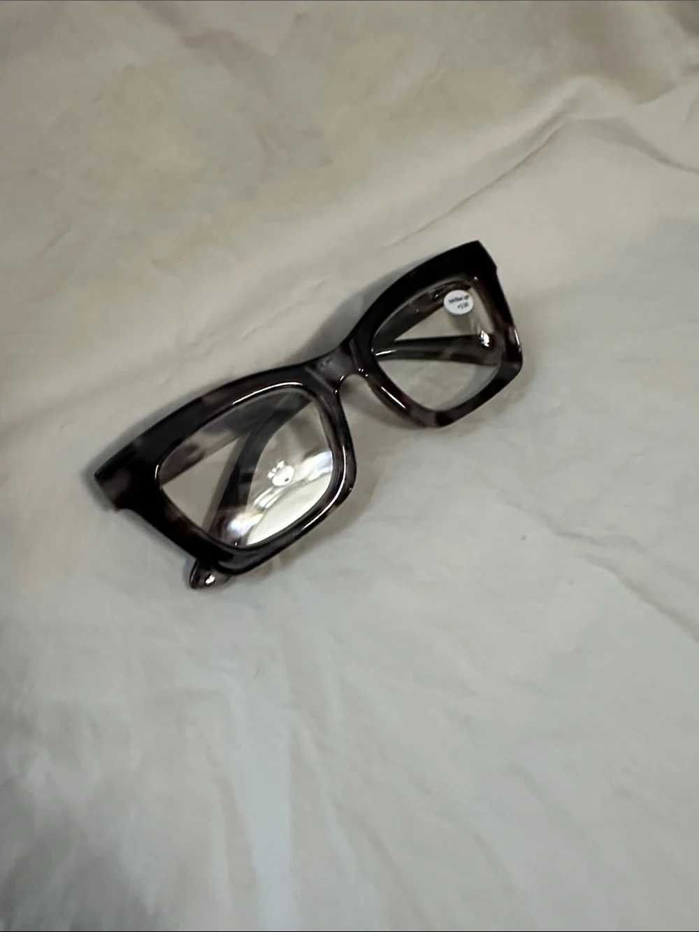 Oprah Tortoiseshell Reading Glasses - +3.00 with Bluelight blocker NWT